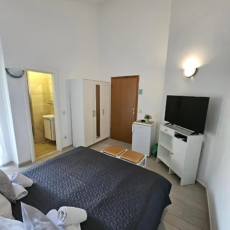 Konukevi Mario&marina 3*