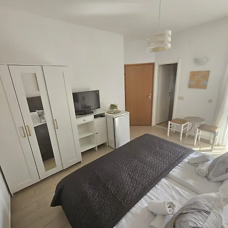 Mario&marina Gasthuis Makarska